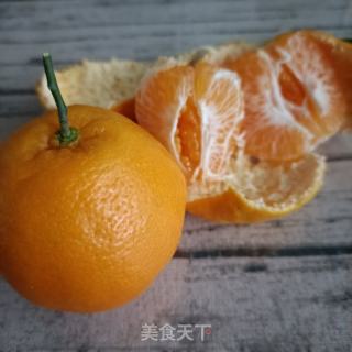 耙耙柑奶昔的做法步调：1