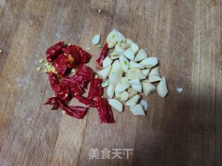 雪里白炒利剑萝卜丝的做法步调：3