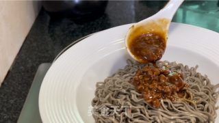 牛肉酱拌荞麦里里的做法步调：13