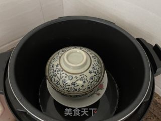 阿胶白枣炖鸡蛋的做法步调：7