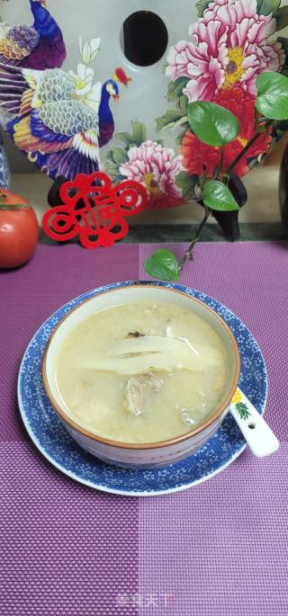 川芎利剑芷鱼头汤的做法步调：11