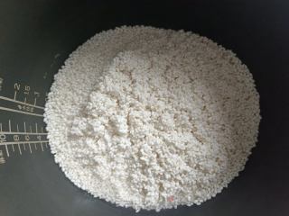 大年夜饭必备苦面椰喷鼻豆沙八宝饭的做法步调：2
