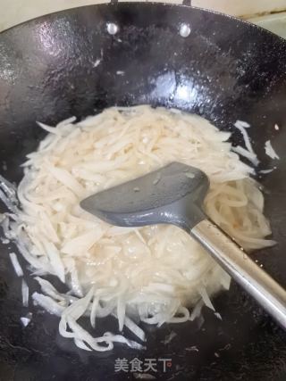 何氏腊味萝卜榚的做法步调：7