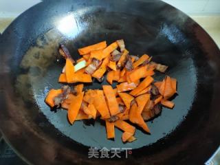 喷鼻菇青菜鸡蛋炒麻糍的做法步调：10