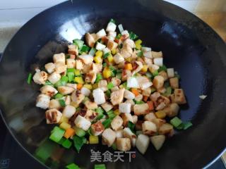 芥菜北瓜炒馒头的做法步调：7