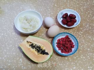 木瓜酒酿鸡蛋汤的做法步调：1