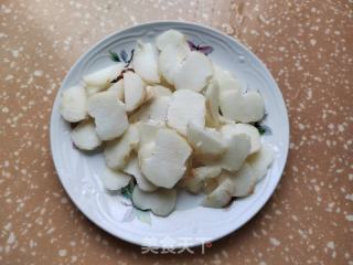 芥菜梗荸荠炒肉片的做法步调：5