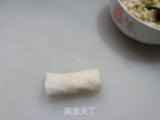 喷鼻蕉馅秋卷的做法步调：5