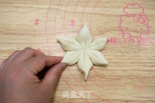 枣花馍的做法步调：16