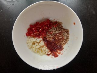 金针菇拌鸡蛋的做法步调：4