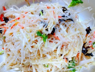 蜇皮粉丝木耳拌利剑菜#浑肠食谱#的做法步调：8