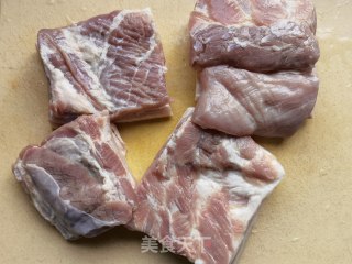 炸肉圆的做法步调：2