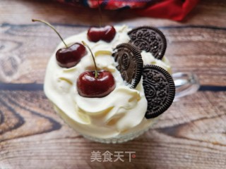 车厘子奥利奥奶油酸奶杯的做法步调：12