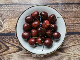 车厘子奥利奥奶油酸奶杯的做法步调：2