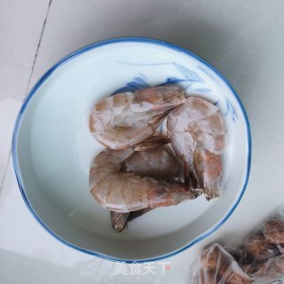 利剑菜年夜虾汤的做法步调：2