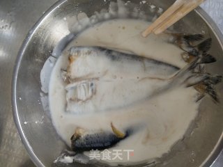 炸小青鱼的做法步调：6