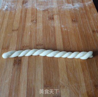 已经的小整食——麻花的做法步调：9