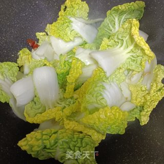 白椒炒奶利剑菜的做法步调：6