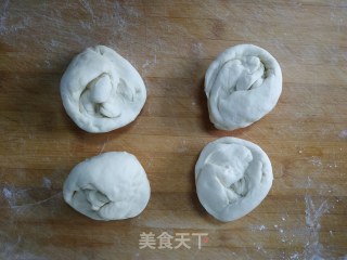 枣馍的做法步调：2