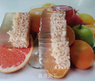 元旦皮冻的做法步调：10