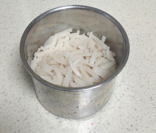 元旦皮冻的做法步调：5