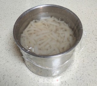 元旦皮冻的做法步调：6