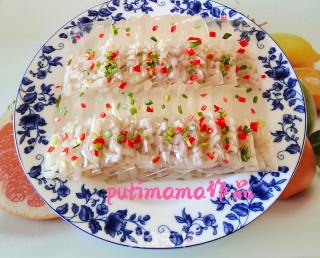 元旦皮冻的做法步调：15