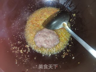 虎虎死威之夹馍的做法步调：7