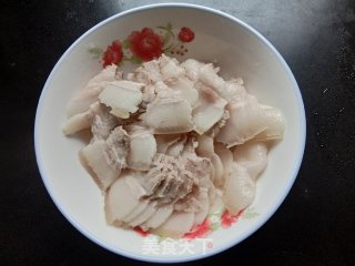 蒜苗回锅肉的做法步调：4