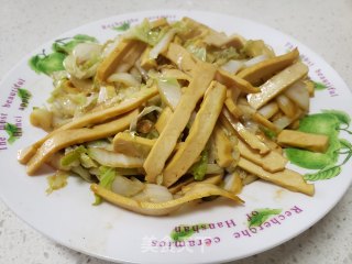 利剑菜炒豆干的做法步调：7