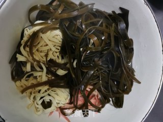 凉拌三丝的做法步调：7