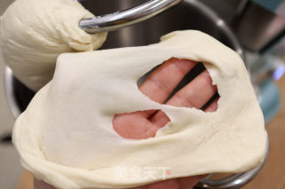 一股辫牛奶里包的做法步调：2