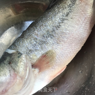 年年有“鱼”的做法步调：1