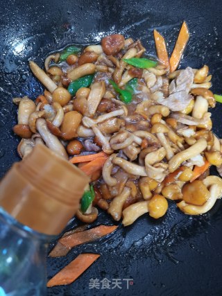 滑子蘑炒肉的做法步伐
：10
