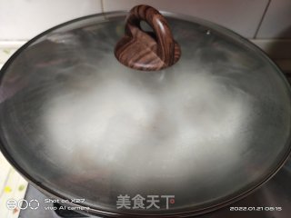 五花肉烧萝卜的做法步调：5