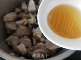 便宜肉紧的做法步调：1