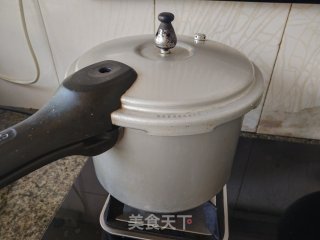 便宜肉紧的做法步调：3