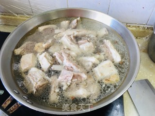 羊肉炖萝卜的做法步调：4