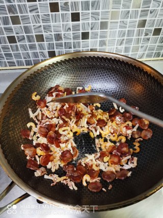 五彩饭的做法步调：2