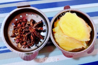 #酸甜蜜食#话梅排骨的做法步调：4