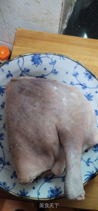 酱油鹅的做法步调：1