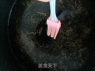 脚抓饼韭菜盒子（皮薄馅年夜）的做法步调：10