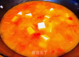 #浑肠食谱#虾仁豆腐金针菇喷鼻菇汤的做法步调：11