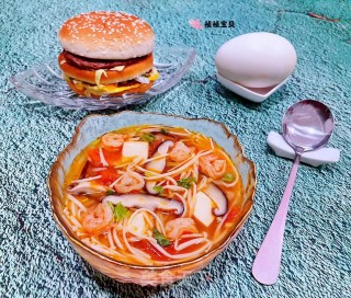 #浑肠食谱#虾仁豆腐金针菇喷鼻菇汤的做法步调：15