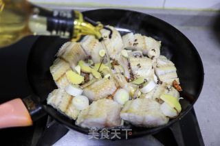 白烧六线鱼的做法步调：5