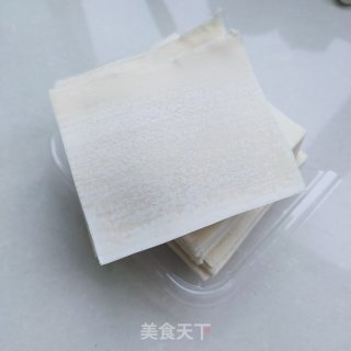 蒜苗猪肉馄饨的做法步调：9
