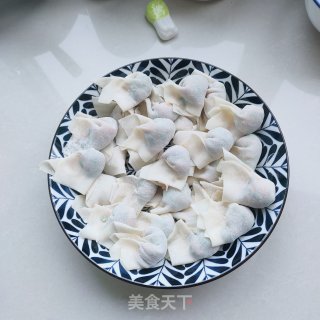 蒜苗猪肉馄饨的做法步调：10