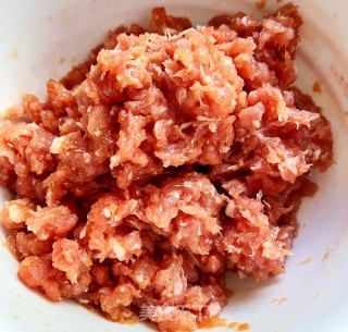 肉沫豆腐的做法步调：1