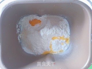 埃及奶油里包的做法步调：2