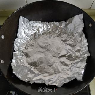 熏五花肉的做法步调：11